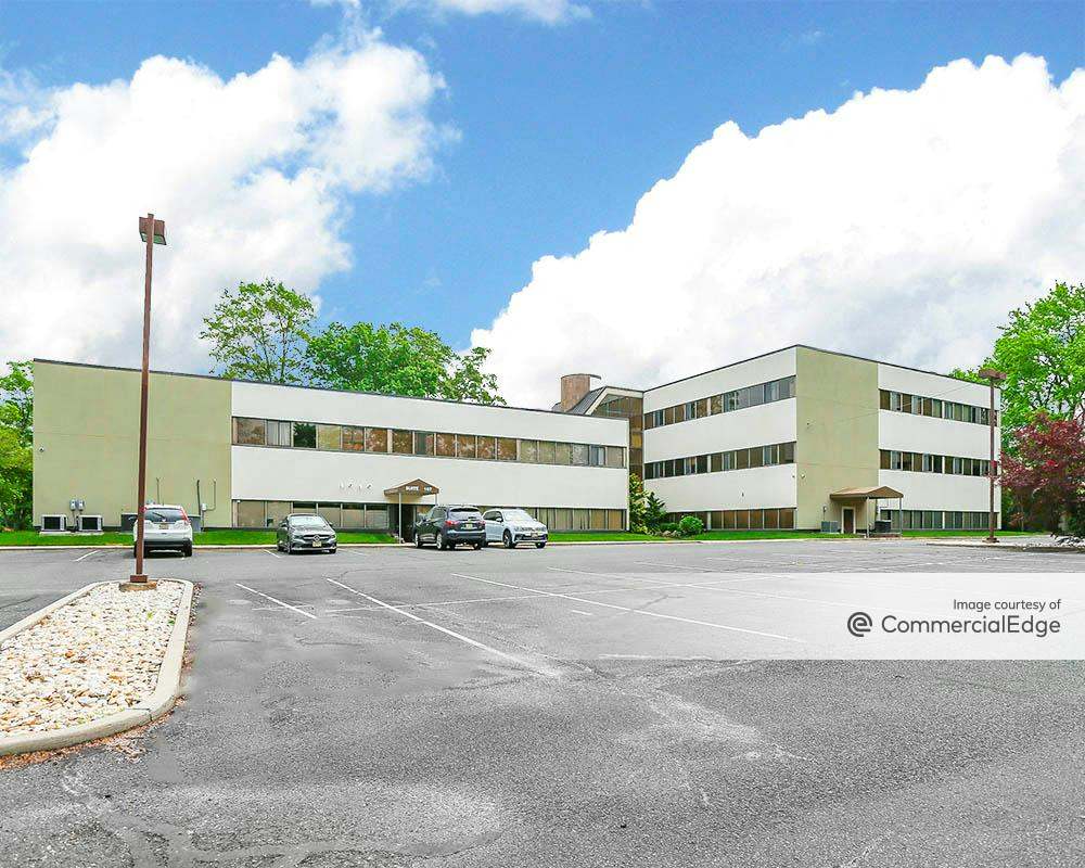 1806 State Route 35, Oakhurst, NJ Office Space